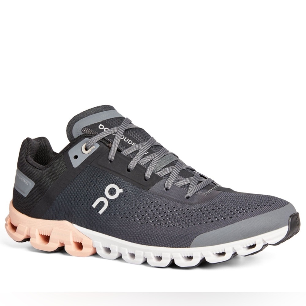On cloudflow trainers ladies 10